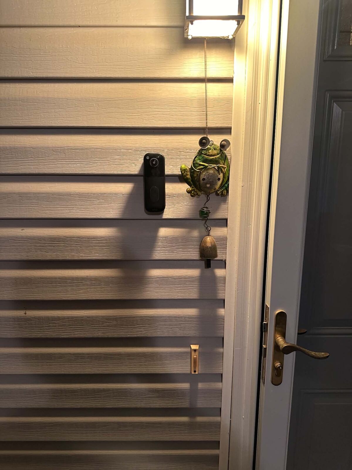 Blink doorbell — evening porch install