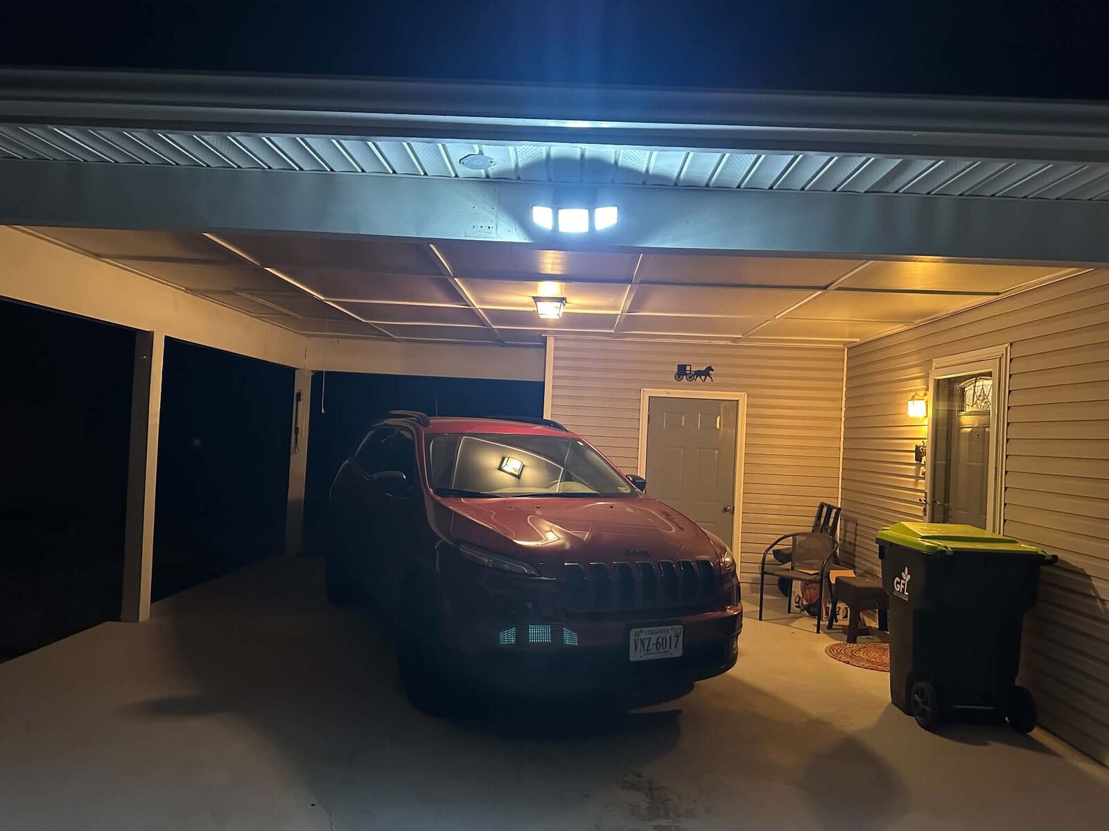 Floodlight — carport night coverage