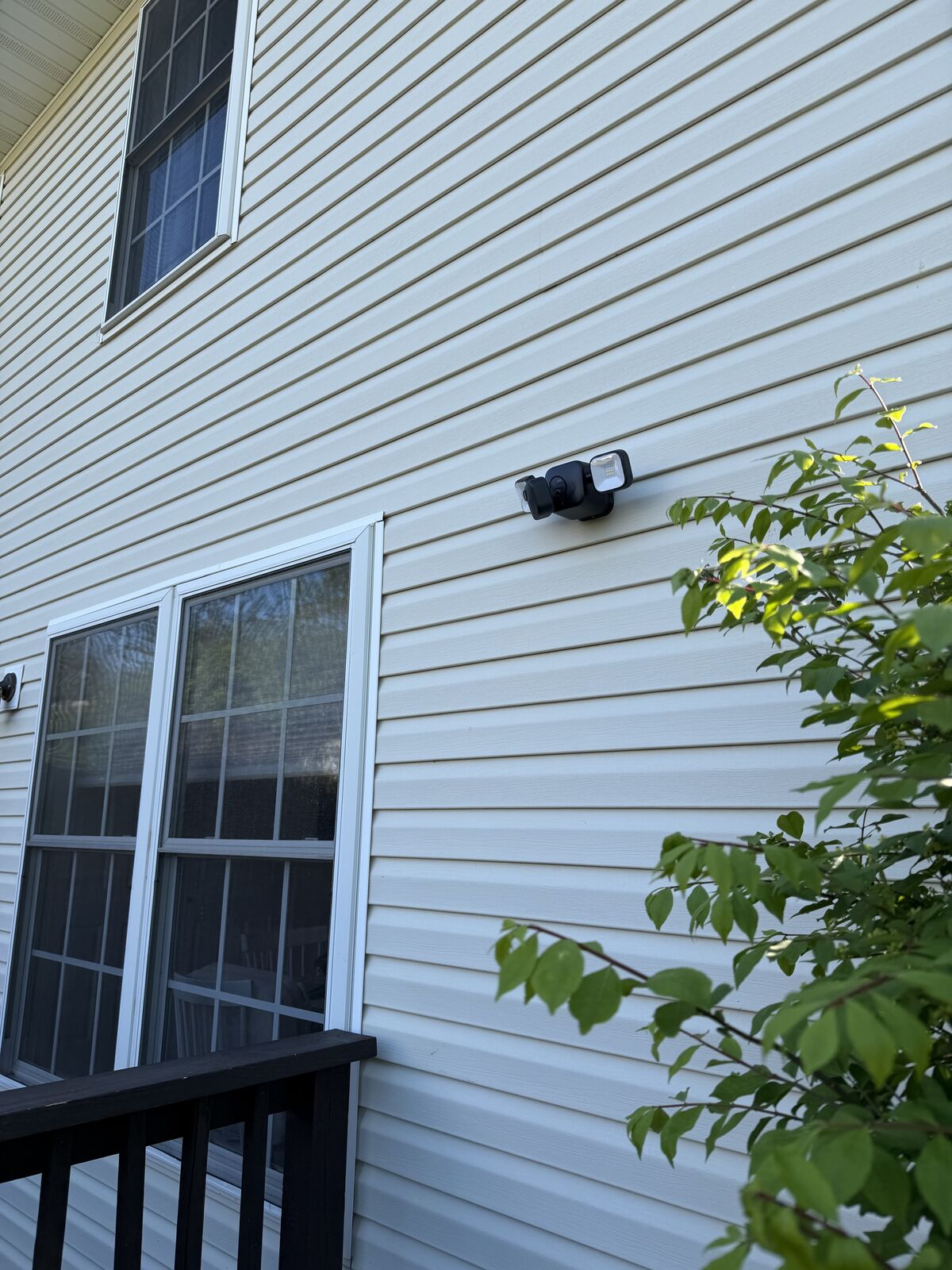 Blink floodlight — exterior coverage